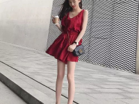 网红头像服装图片女,网红头像中的服装美学解析